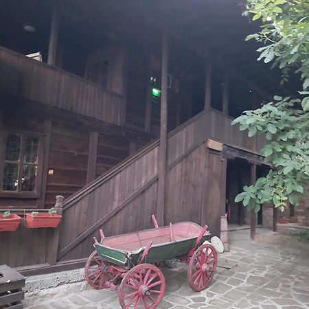 Guest Houses "Zlatna Oresha - Complex" Zheravna Extérieur photo